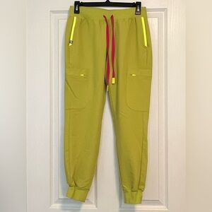 Lime with fushia Figs Scrub